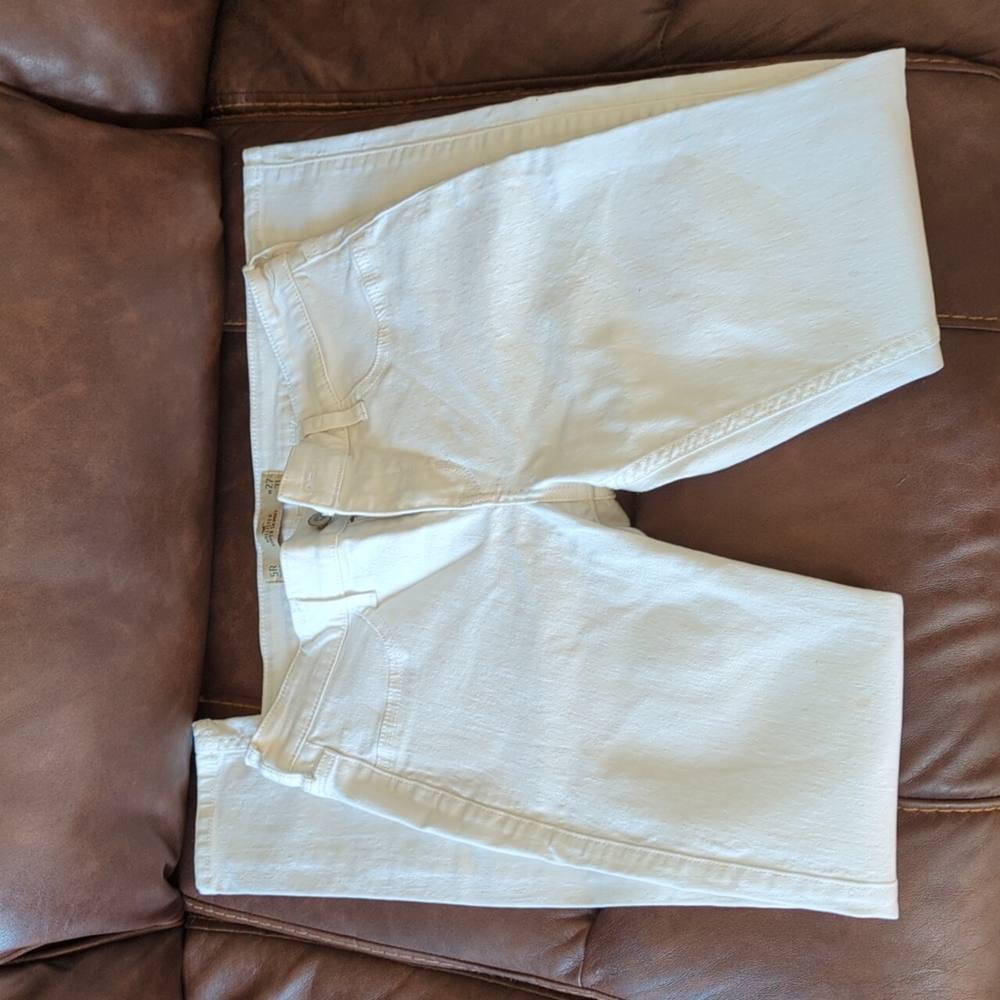 White Hollister skinny jeans